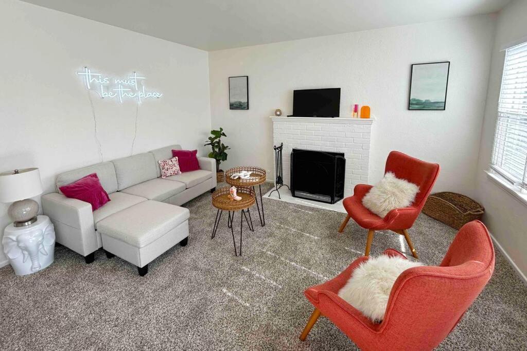 Entire Home By Newport Beach, Disneyland And Sna! Costa Mesa Dış mekan fotoğraf